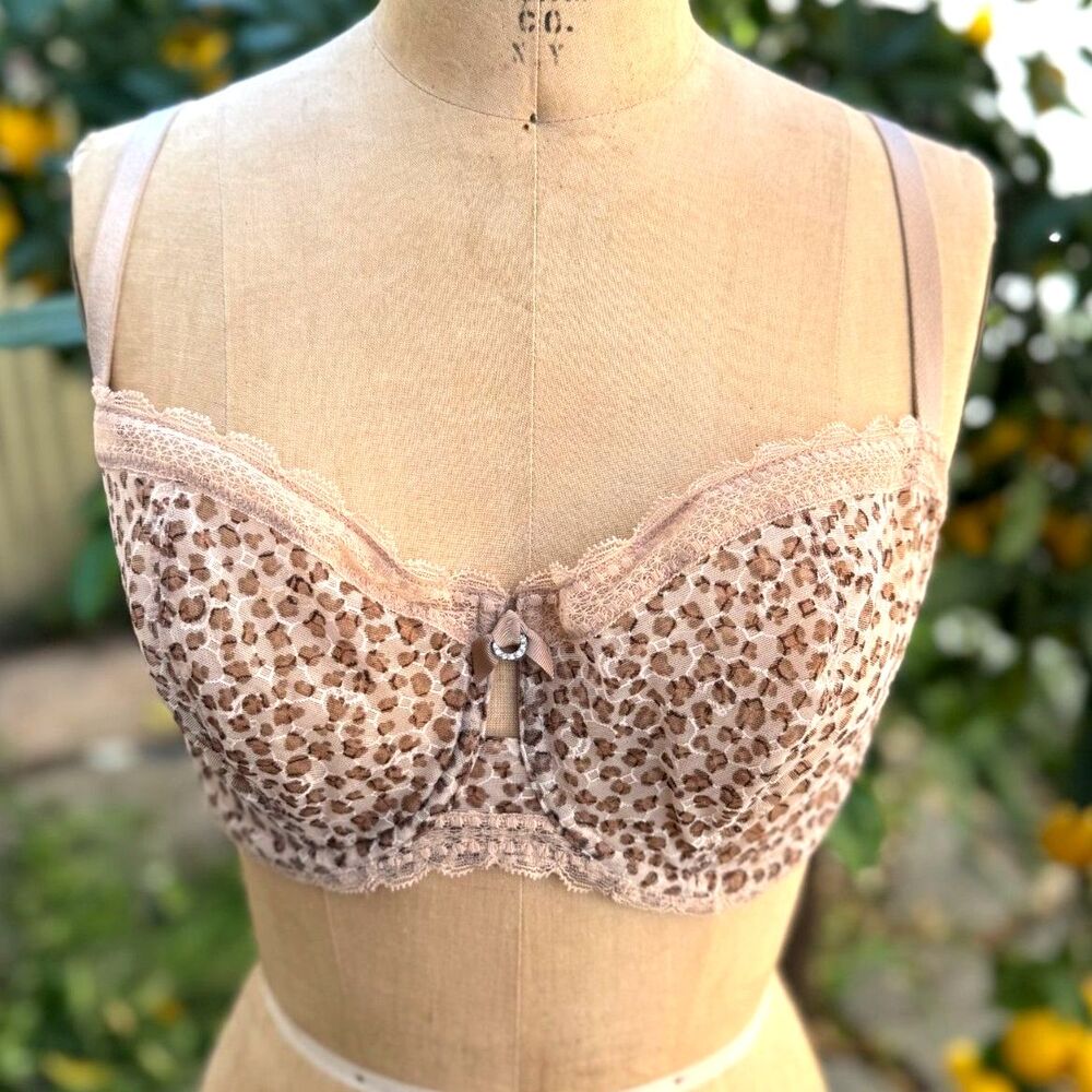NWT Chantelle C Chic Brown Beige Leopard Sexy Demi Bra SZ 36 DDD (F) Style #3645